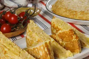 Spanish Omelet Triangle with Onion