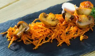 Grated carrots with mushrooms. and chorizo!