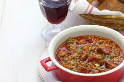 Lentils with chorizo in 15 minutes