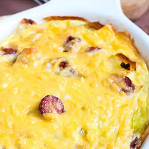 Spanish chorizo tapas: Baked provolone cheese and chorizo