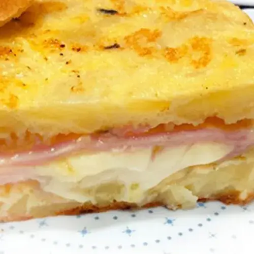 Palacios Omelet Stuffed With Ham And Cheese